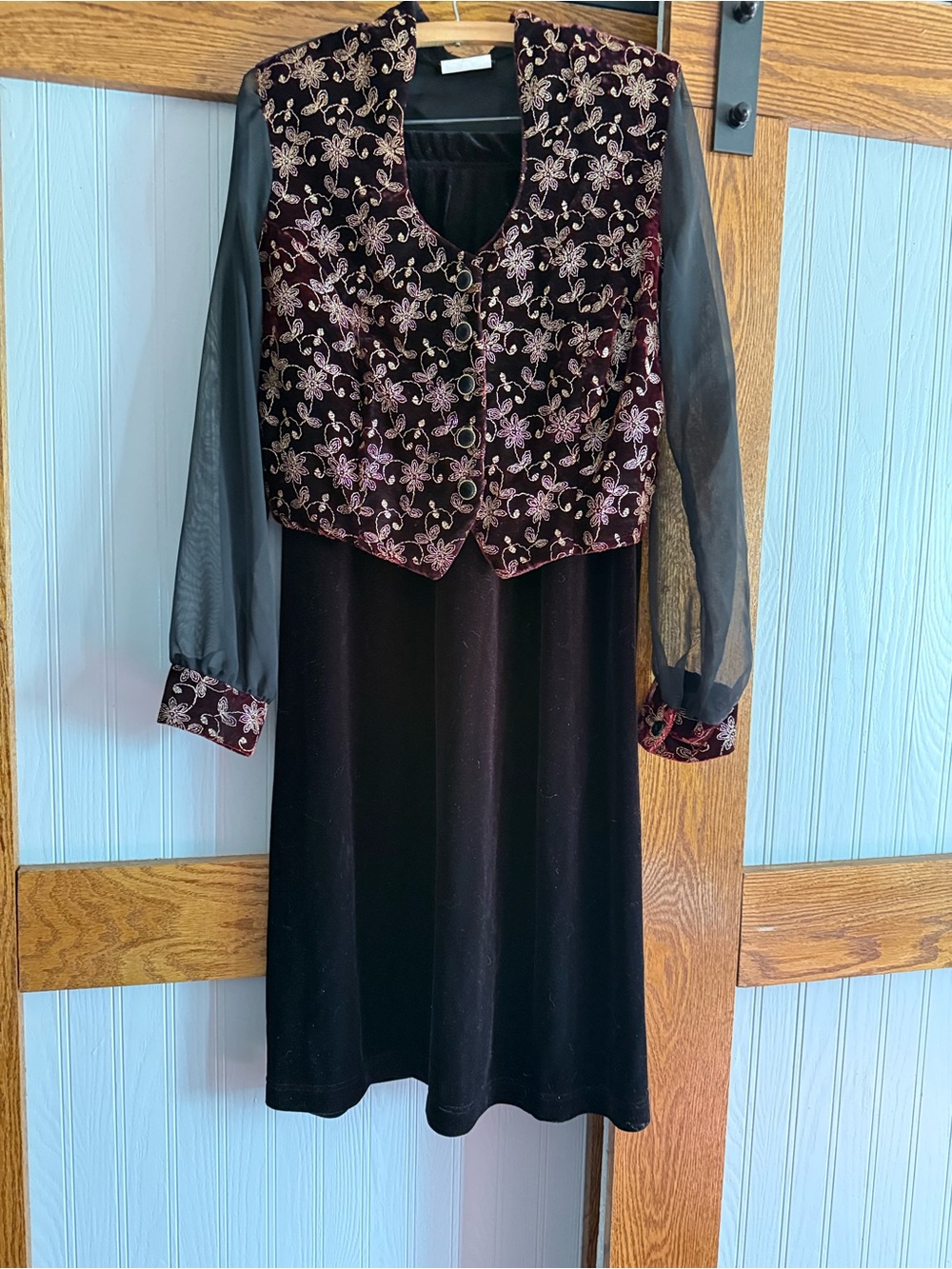 By Choice Vintage two piece velvet Black and wine with gold threaded embroidered
